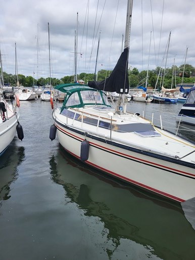 1982 Dufour Yachts Sloop Photo 1 of 20