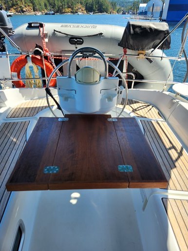 2000 Beneteau 331 Photo 9 of 18