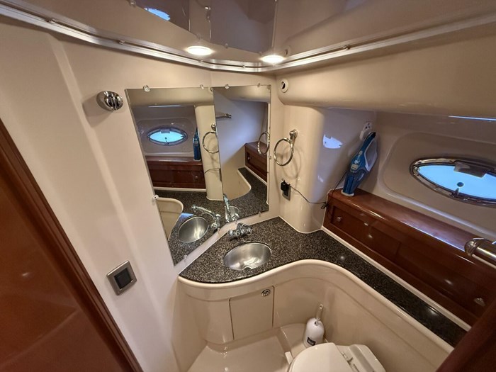 2006 Meridian 411 Sedan Bridge Photo 50 of 64