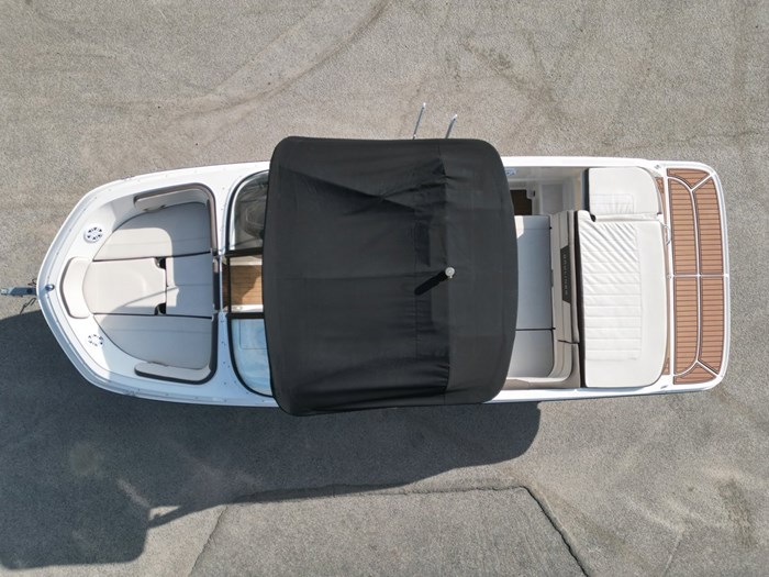 2018 Bayliner VR6 Photo 10 of 45