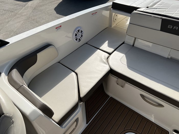 2018 Bayliner VR6 Photo 37 of 45