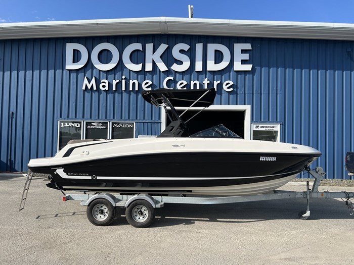 2018 Bayliner VR6 Photo 2 of 45
