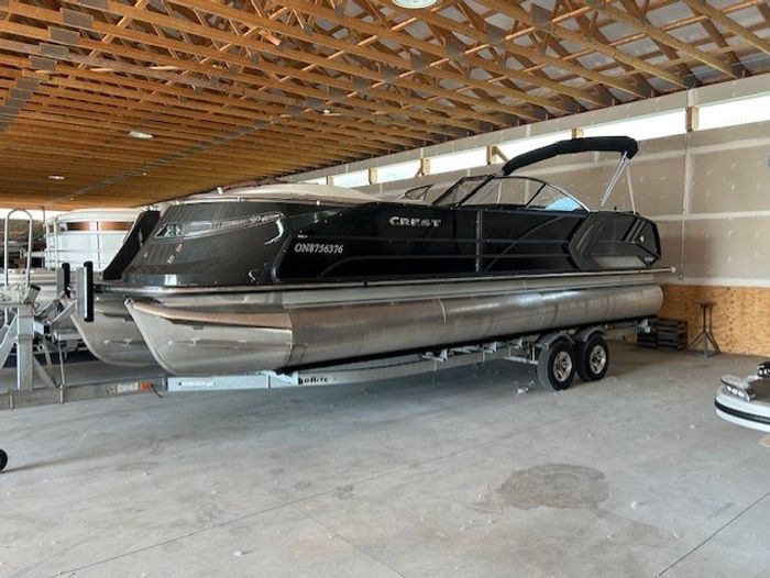 2022 Crest Pontoons Continental NX 270 SLS Photo 1 of 11