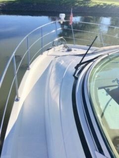 2004 Carver MARINER 360 Photo 2 of 21