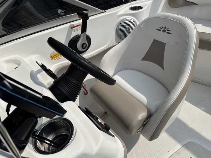 2011 Mariah Boats Inc 18.9 Photo 21 of 30