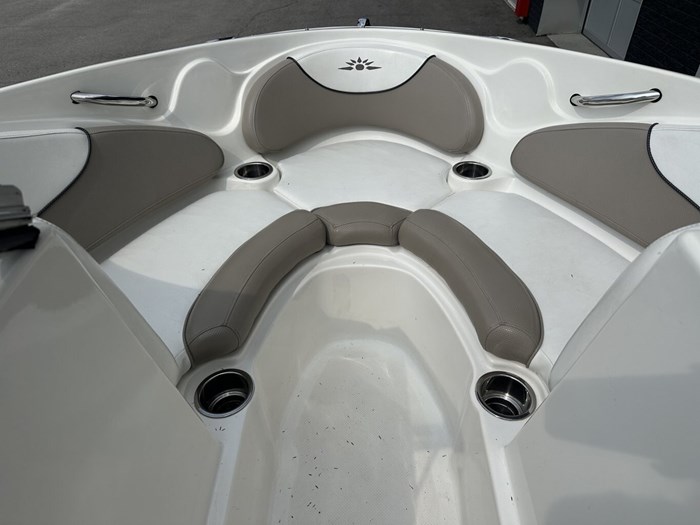 2011 Mariah Boats Inc 18.9 Photo 18 of 30
