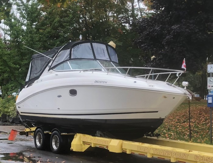 2009 Sea Ray Sundancer 270 Photo 5 of 23