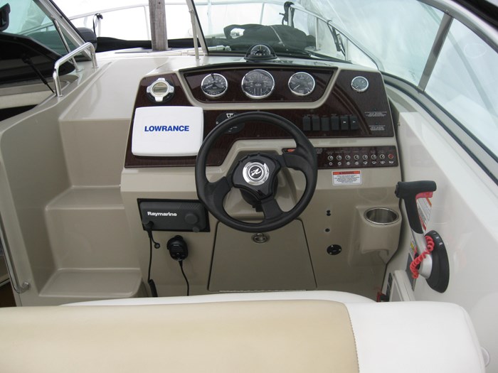 2009 Sea Ray Sundancer 270 Photo 11 of 23