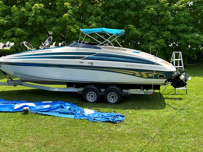 1998 CROWNLINE 266 LTD. Photo 5 of 21