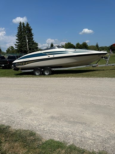 1998 CROWNLINE 266 LTD. Photo 1 of 21