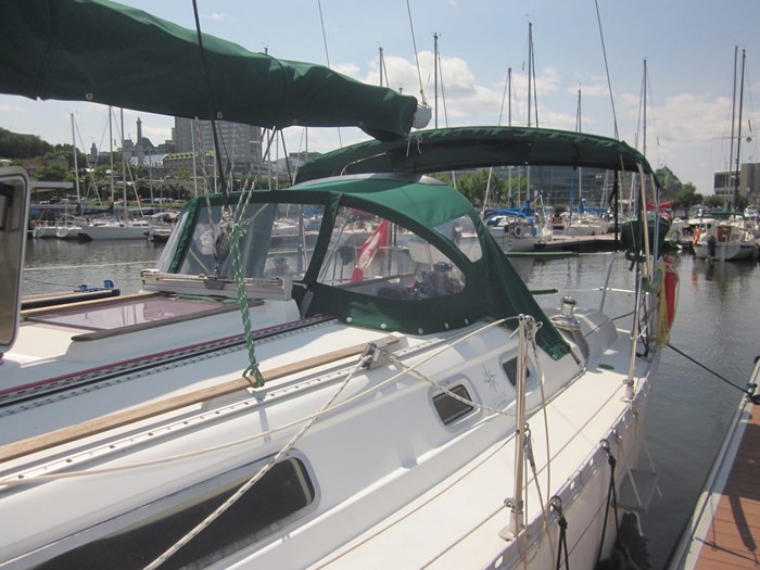 2000 Jeanneau Sun Odyssey 34.2 Photo 11 of 40