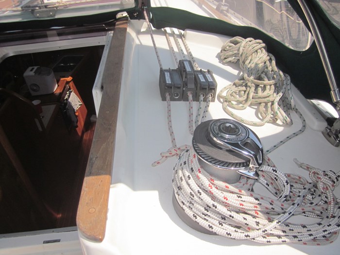 2000 Jeanneau Sun Odyssey 34.2 Photo 15 of 40