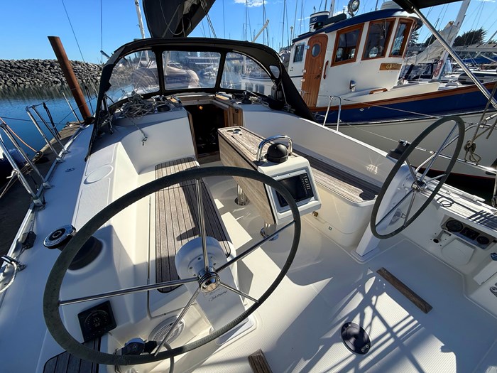 2015 Bavaria Cruiser 37 Photo 5 of 30