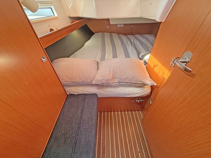 2015 Bavaria Cruiser 37 Photo 14 of 30