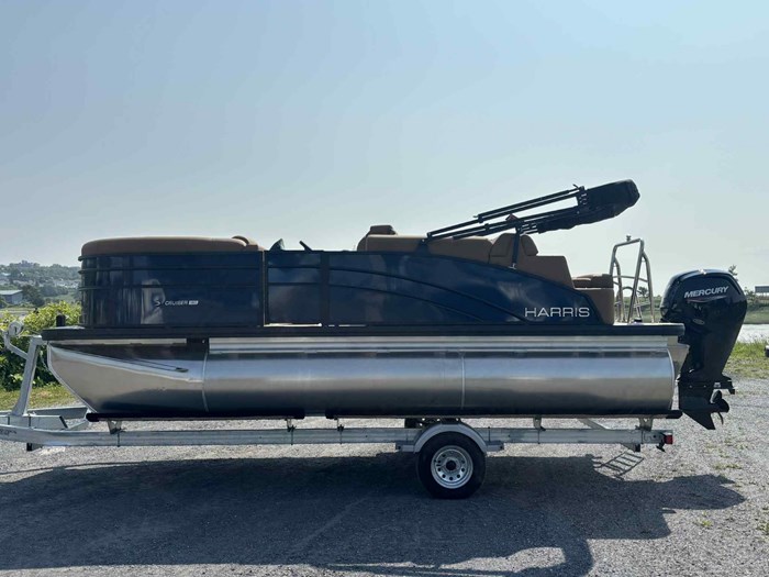 2026 Harris CRUISER 190 LUX Photo 6 of 17