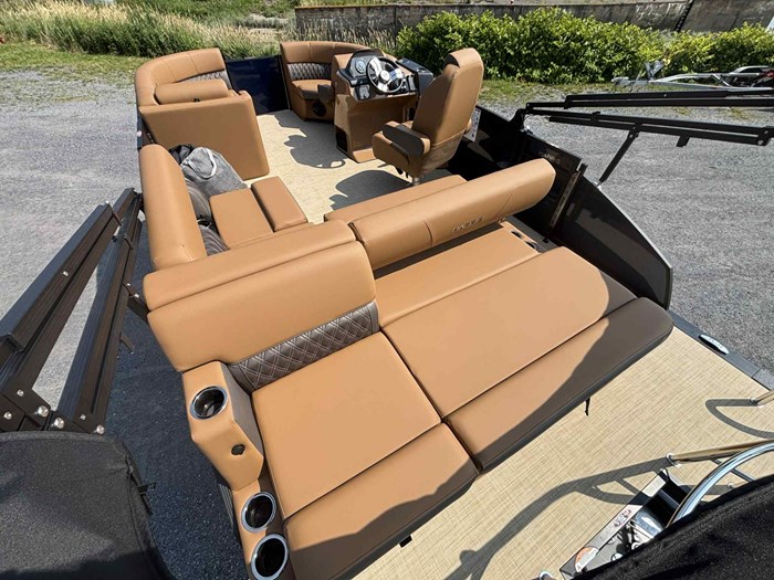 2026 Harris CRUISER 190 LUX Photo 7 of 17