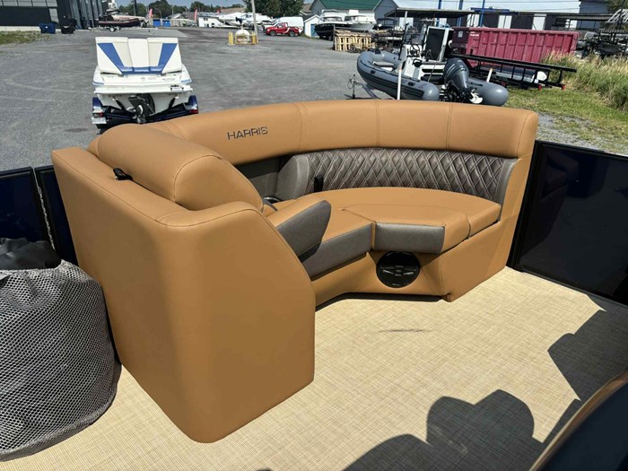2026 Harris CRUISER 190 LUX Photo 16 of 17
