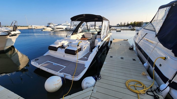 2022 Sea Ray SDX 290 Photo 2 of 29