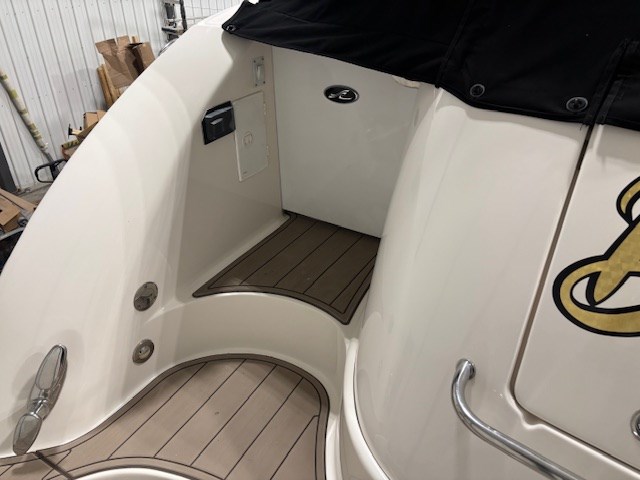 2008 Sea Ray 52 SUNDANCER Photo 6 of 28