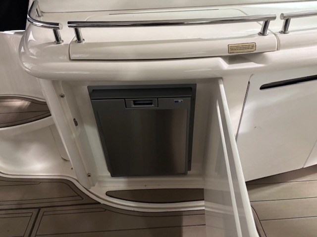2008 Sea Ray 52 SUNDANCER Photo 11 of 28