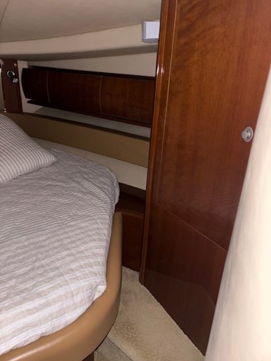 2008 Sea Ray 52 SUNDANCER Photo 26 of 28
