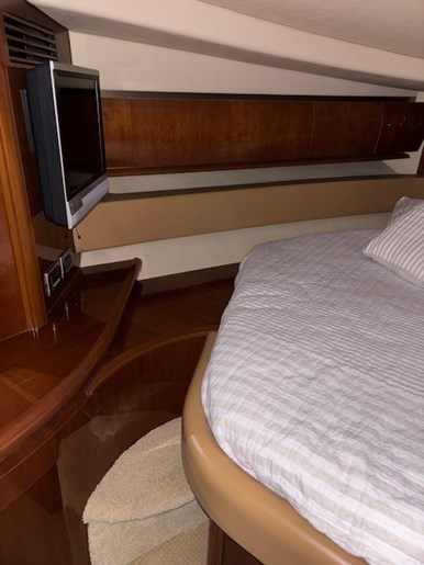 2008 Sea Ray 52 SUNDANCER Photo 27 of 28