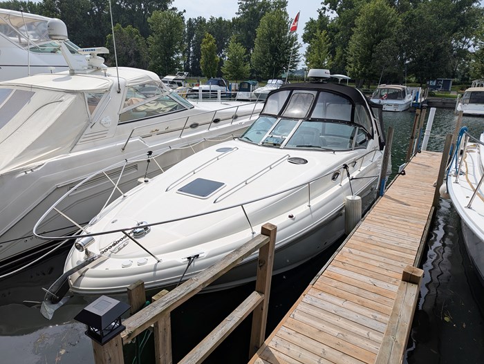 2005 Sea Ray 320 Sundancer Photo 4 of 71