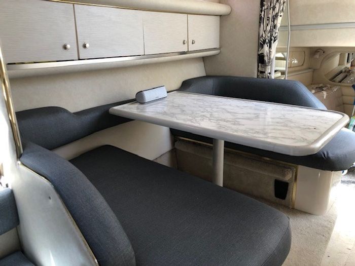 1997 Sea Ray 330 Sundancer M/C Photo 11 of 14