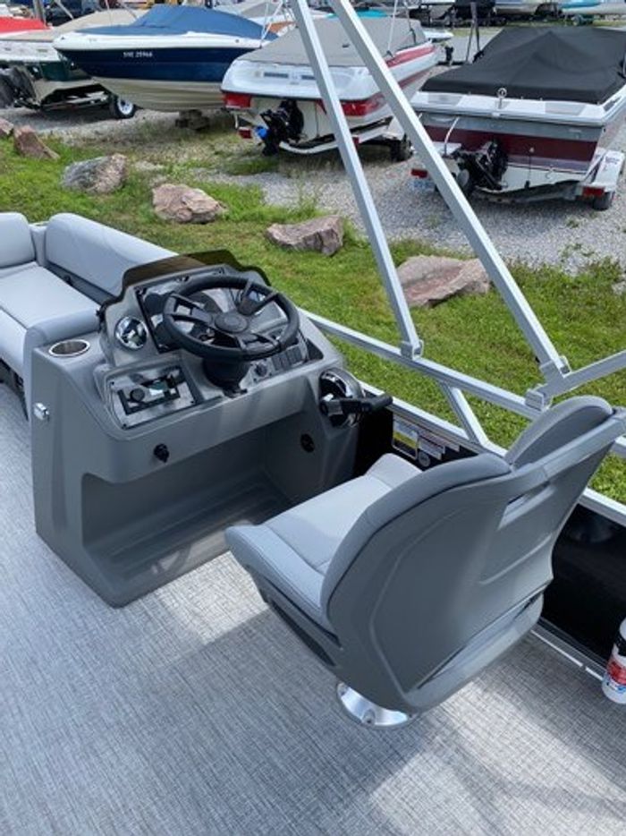 2026 Avalon VTX1980CR Photo 7 of 13