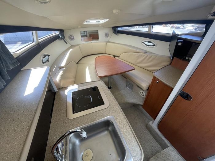 2006 Bayliner 265 Photo 2 of 8