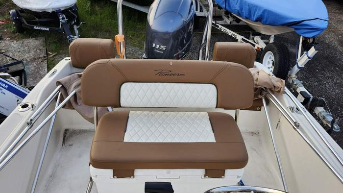 2021 Pioneer 180 Islander Photo 10 of 17