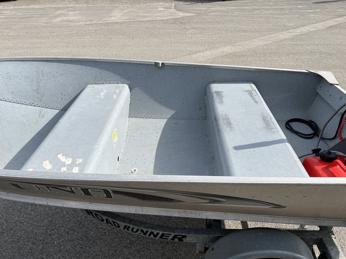 2018 Lund A12 Photo 16 of 25