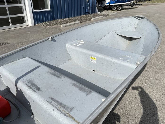2018 Lund A12 Photo 23 of 25