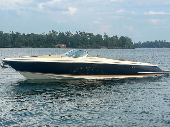 2010 Chris-Craft 28 Launch Special Edition Photo 1 of 28