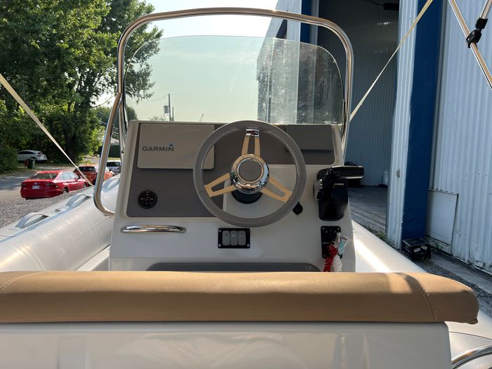 2018 Zodiac Medline 580 Photo 15 sur 22