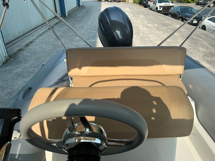 2018 Zodiac Medline 580 Photo 21 sur 22