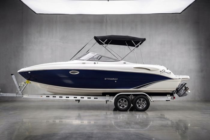 2015 Stingray 250LR Photo 1 of 33