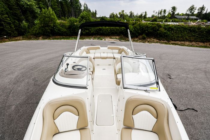 2015 Stingray 250LR Photo 27 of 33