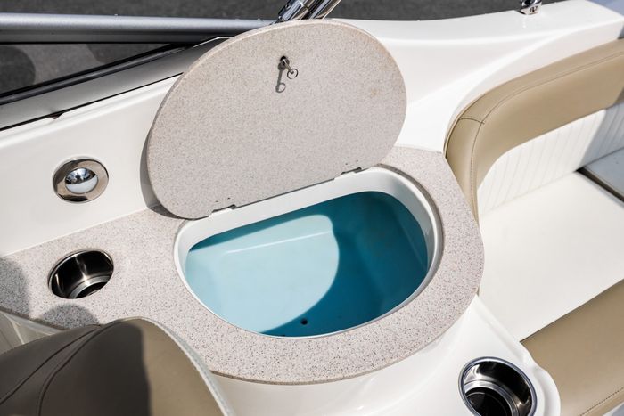 2015 Stingray 250LR Photo 17 of 33