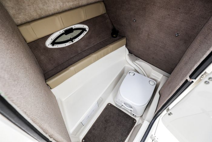 2015 Stingray 250LR Photo 24 of 33
