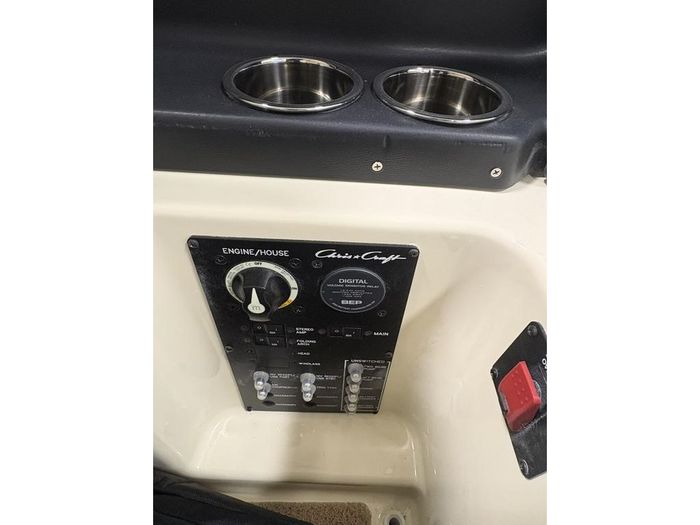 2026 Chris-Craft 25 SPORTSTER Photo 8 of 13