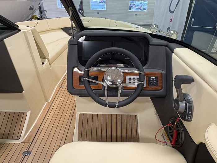 2026 Chris-Craft 25 SPORTSTER Photo 7 of 13