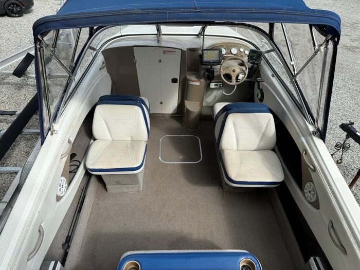 2005 Bayliner 210 Discovery Photo 9 of 19