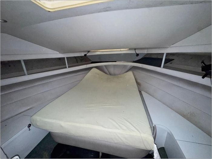 1989 Mainship Mediterranean 35 Photo 32 sur 51