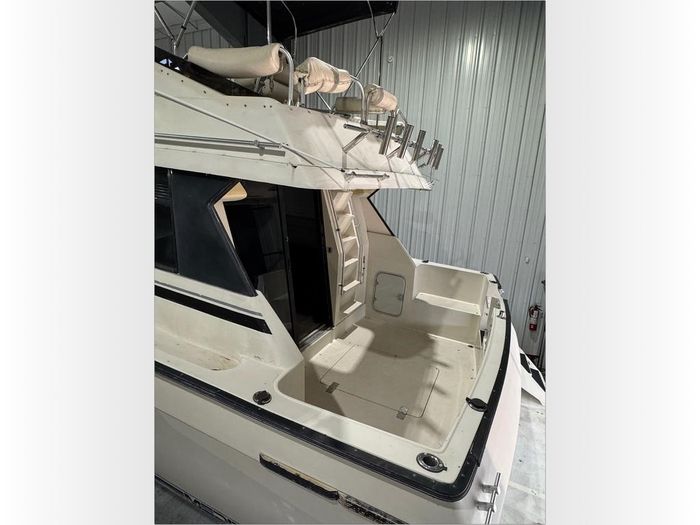 1989 Mainship Mediterranean 35 Photo 8 sur 51