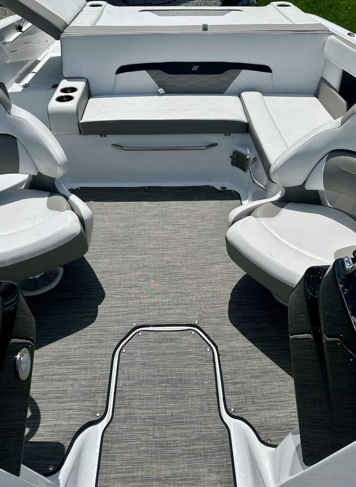 2021 Four Winns H210 Photo 10 of 15