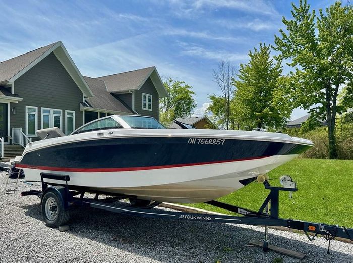 2021 Four Winns H210 Photo 1 of 15