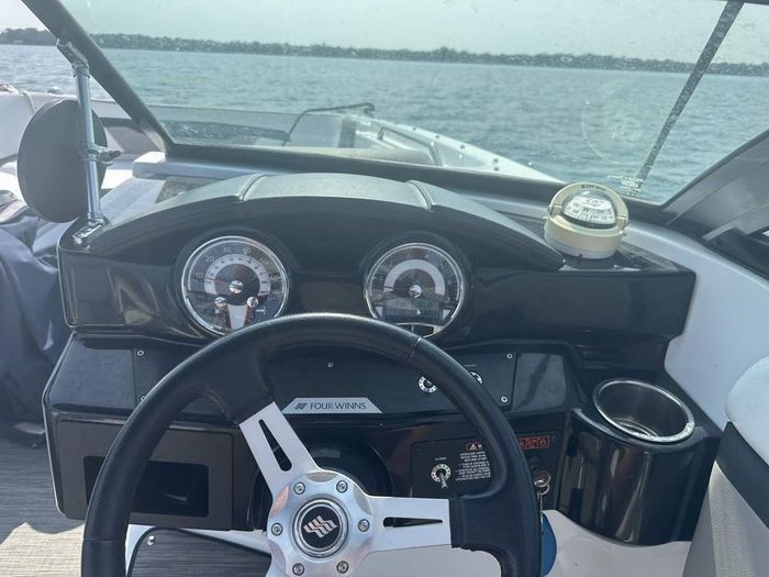 2021 Four Winns H210 Photo 7 of 15