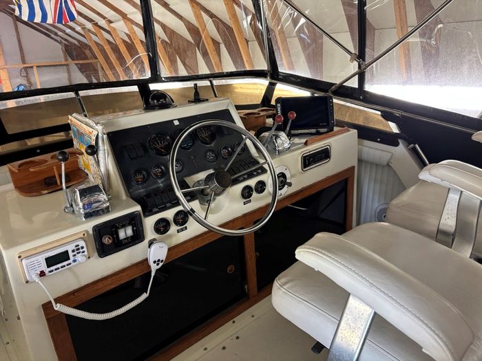 1986 Trojan F36 Convertible Photo 12 of 19