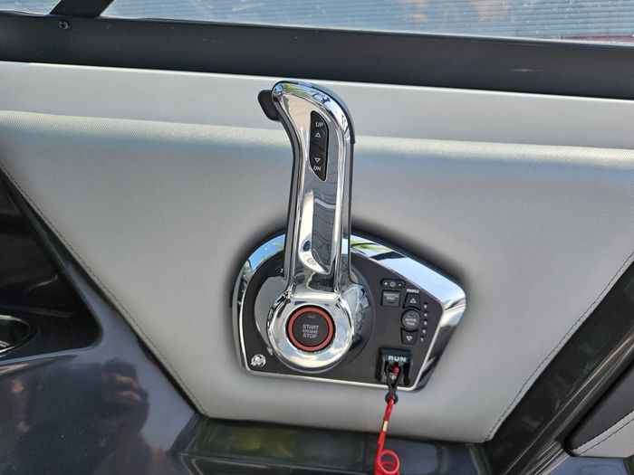 2025 Monterey 238SS- Photo 16 of 25